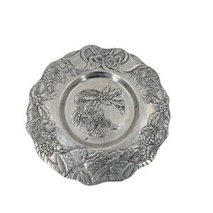 Vintage 1991 Arthur Court Aluminum 13 3/4" Round Tray Platter Holly Pine Bell